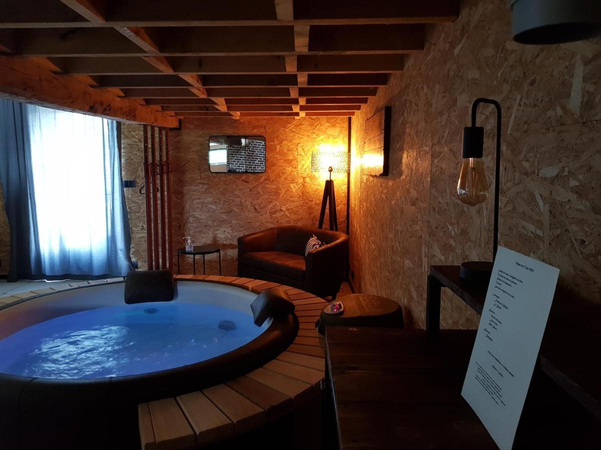 Au Soleil Vert - Chambre De Charme Avec Spa Et Sauna Prives Zeggers-Cappel Екстериор снимка