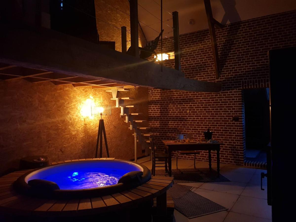 Au Soleil Vert - Chambre De Charme Avec Spa Et Sauna Prives Zeggers-Cappel Екстериор снимка